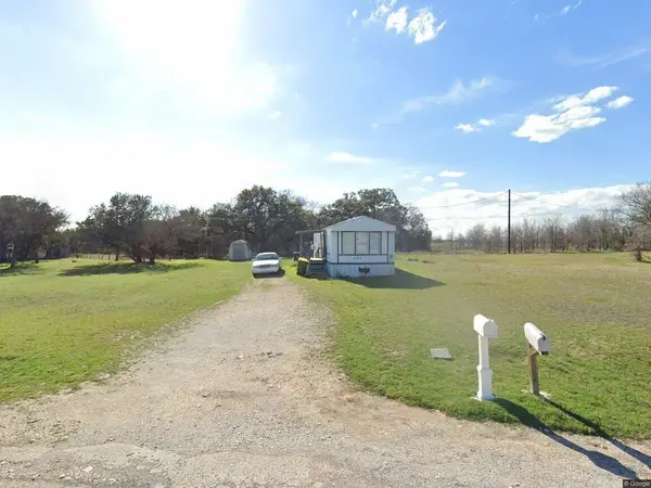 287 Vera Drive, Granbury, TX 76049