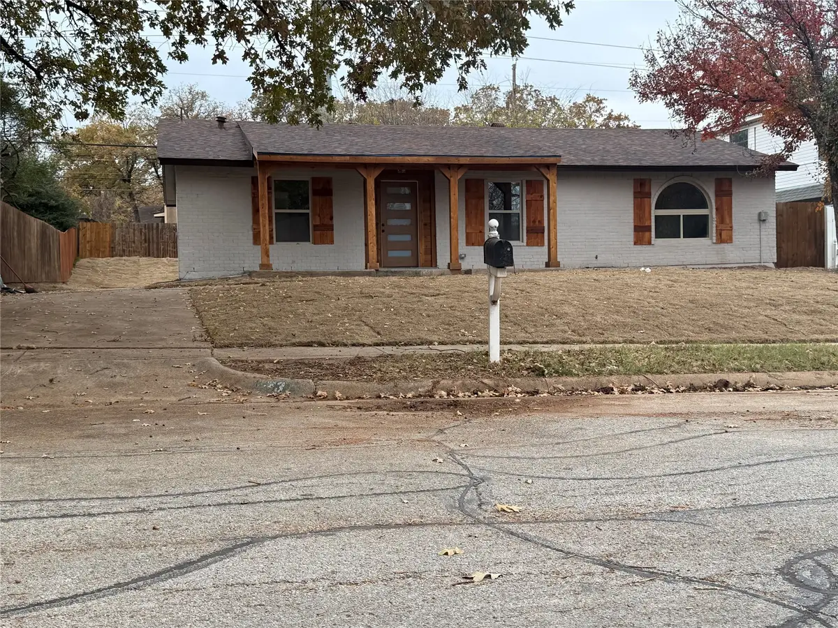 2913 White Oak Lane, Bedford, TX 76021 - #1