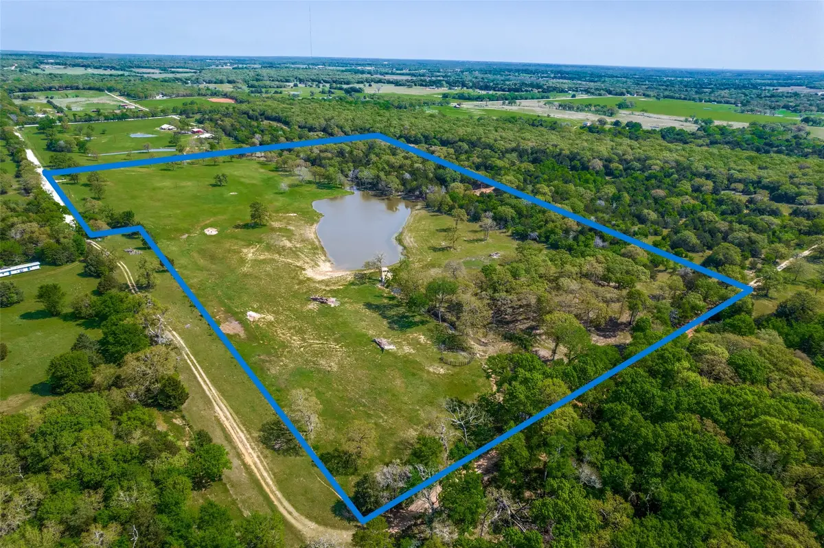 2826 County Road 215, Collinsville, TX 76233 - #1