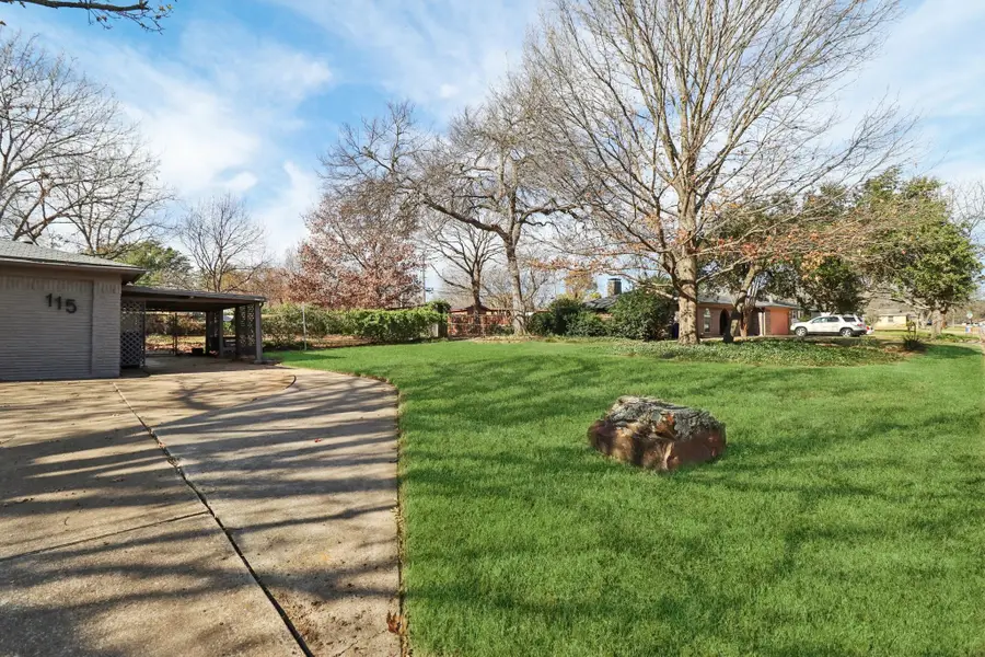 115 N Wisteria Street, Mansfield, TX 76063 - Image #2