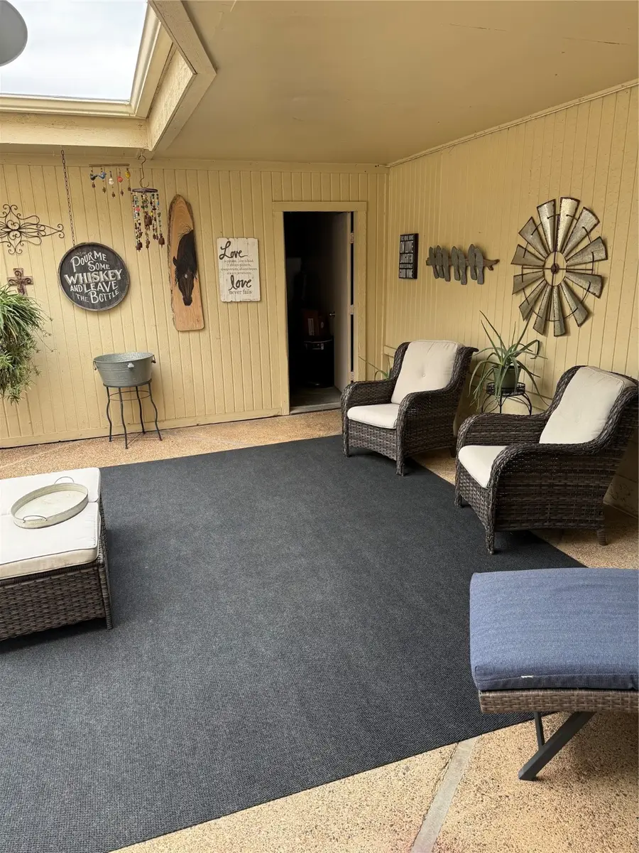 2923 Shady Knoll Lane, Bedford, TX 76021 - Image #3