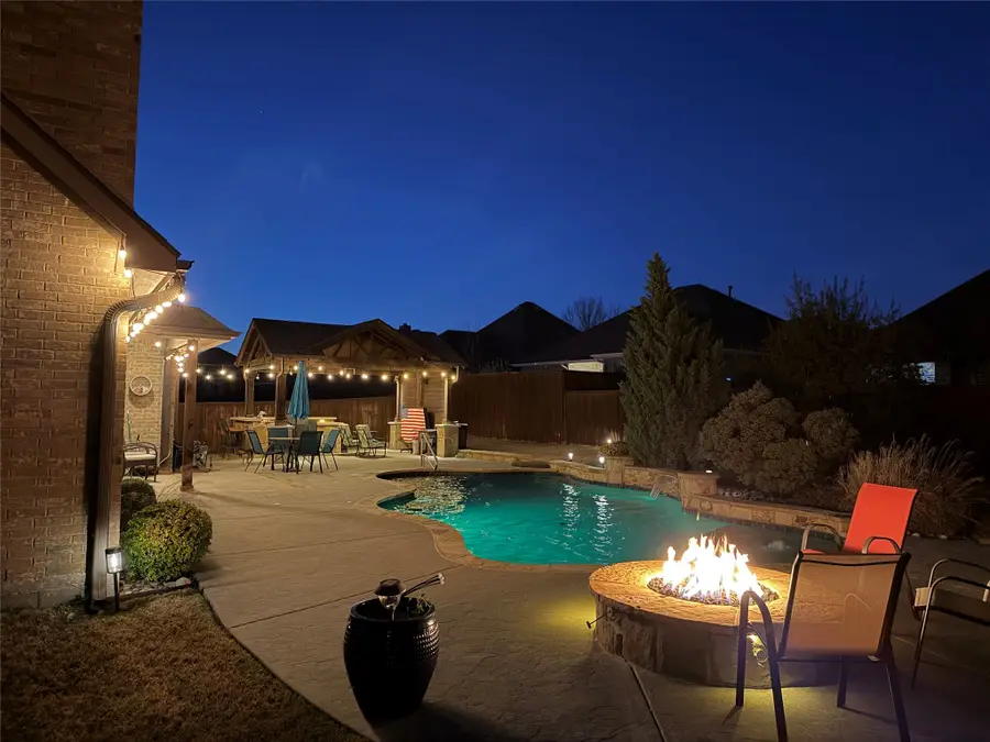 11900 Drummond Lane, Fort Worth, TX 76108 - Image #2
