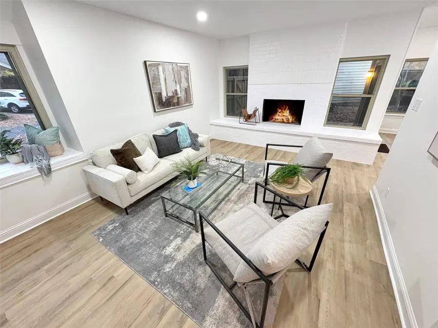 6812 E Northwest Highway, Dallas, TX 75231 - #2