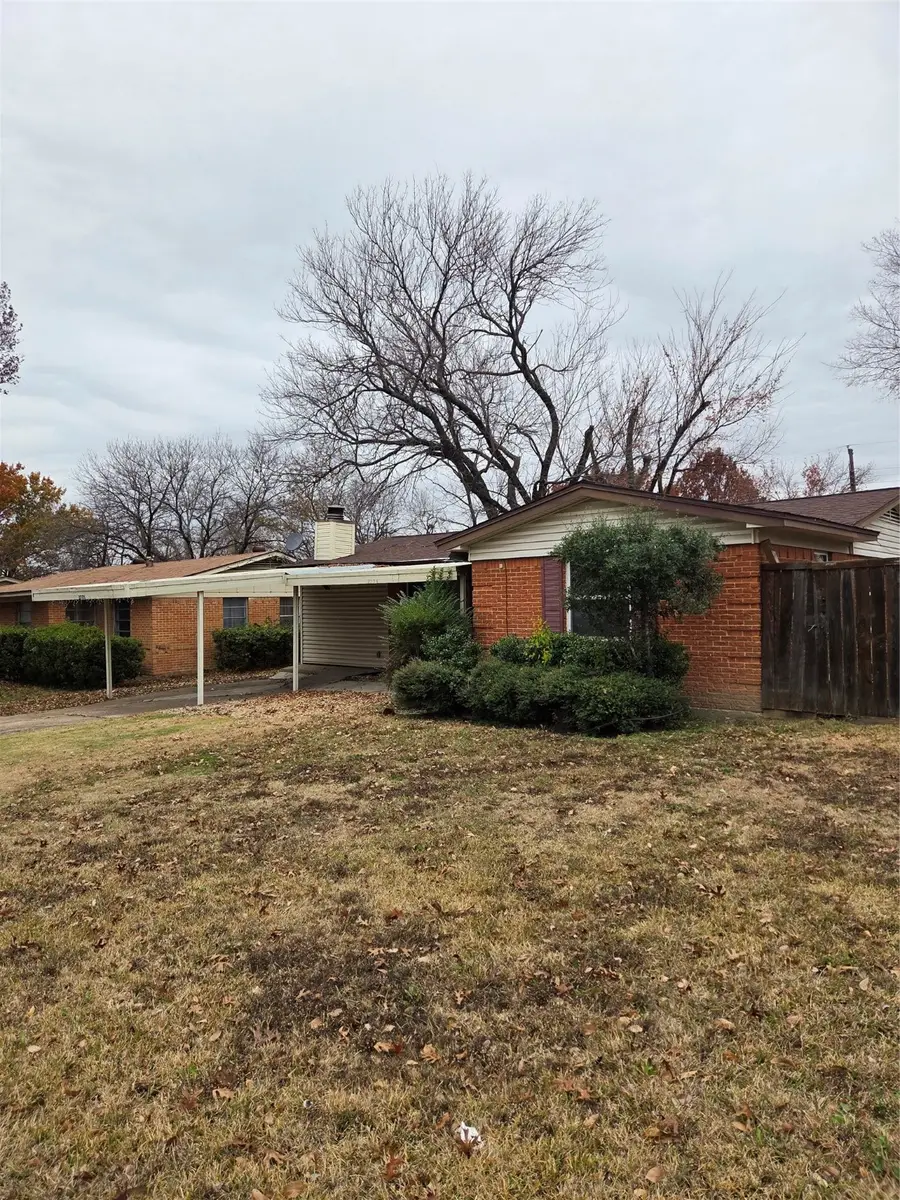 2721 Blue Ridge Drive, Mesquite, TX 75150 - Image #2