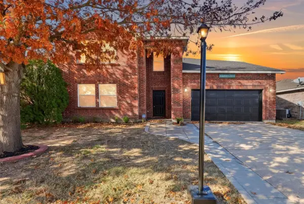 301 Indian Blanket, Burleson, TX 76028