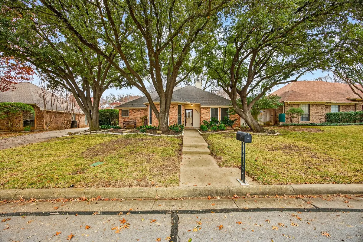 5528 Oak Branch Drive, Arlington, TX 76016 - #1