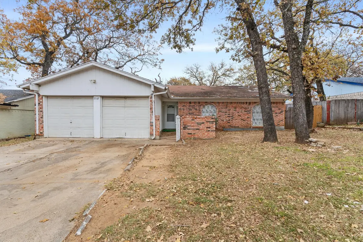 7537 Folkstone Drive, Forest Hill, TX 76140 - Image #1