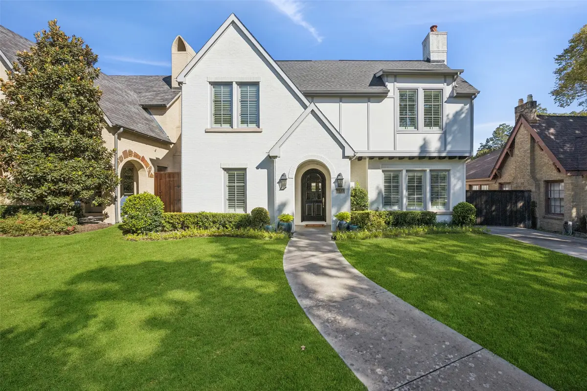 6435 Glenrose Court, Dallas, TX 75214 - Image #1