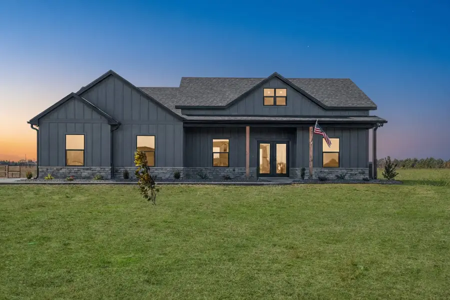 213 Private Road 33083, Sumner, TX 75486 - Image #2