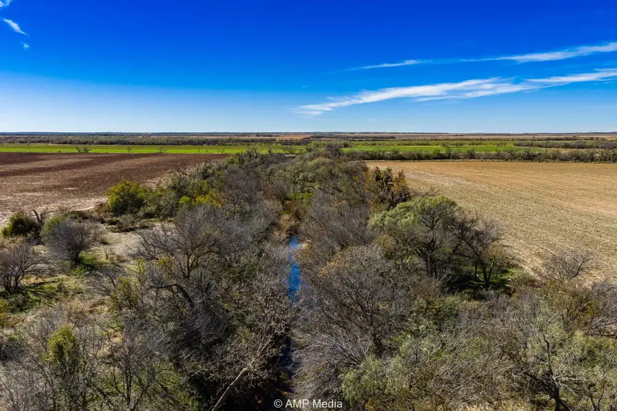CR 110, Sylvester, TX 79560 - Image #3