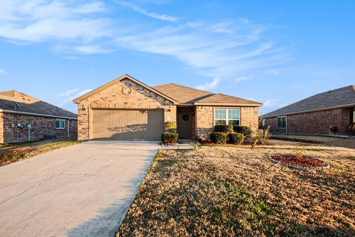 246 Willow Creek Lane, Terrell, TX 75160 - Image #1
