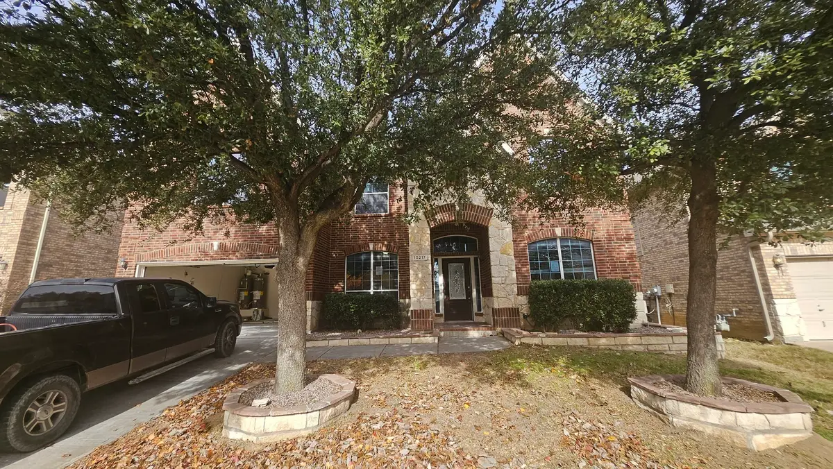 10217 Crawford Farms Drive, Fort Worth, TX 76244 - Image #1