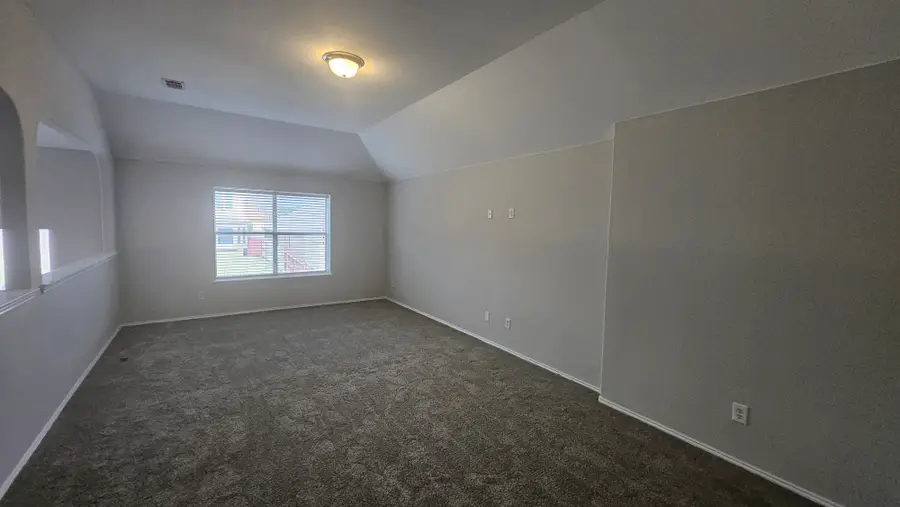 10217 Crawford Farms Drive, Fort Worth, TX 76244 - Image #2