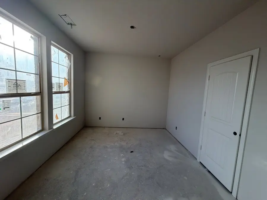 1237 Sabine River Lane, Springtown, TX 76082 - Image #3