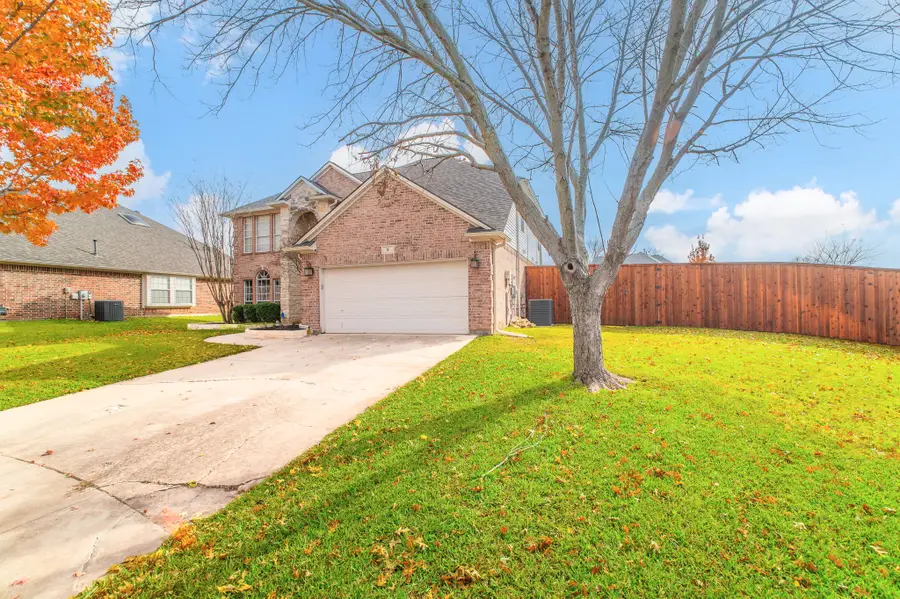 9 Losana Court, Mansfield, TX 76063 - Image #3