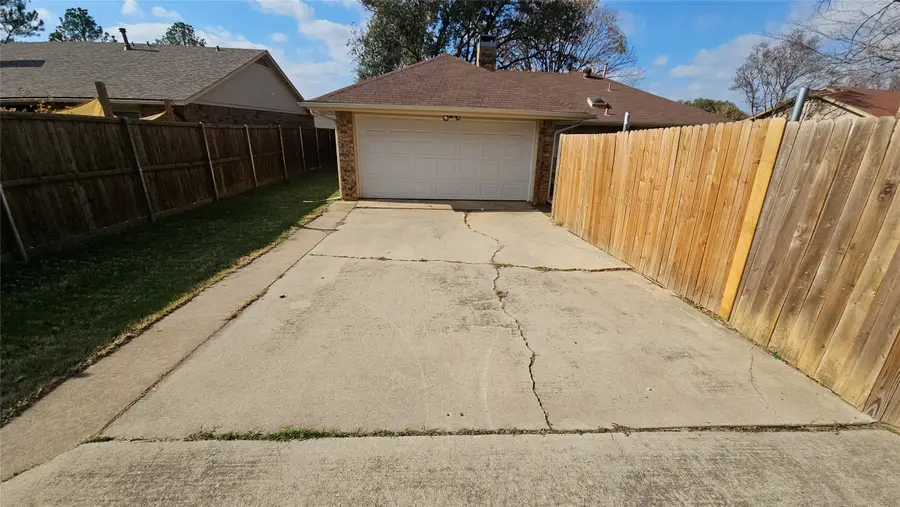 2005 Azalea Street, Denton, TX 76205 - Image #2