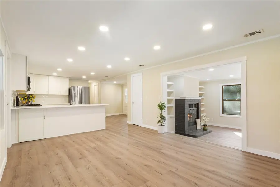 1453 Eagle Canyon Drive, China Spring, TX 76633 - Image #2