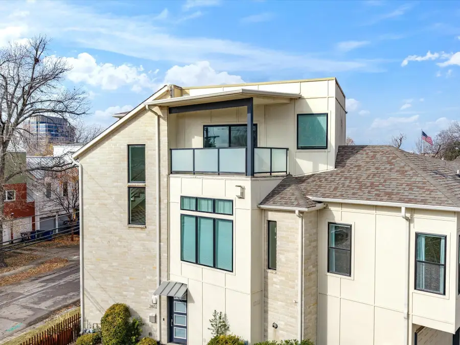 2802 Lee Street, Dallas, TX 75206 - Image #2