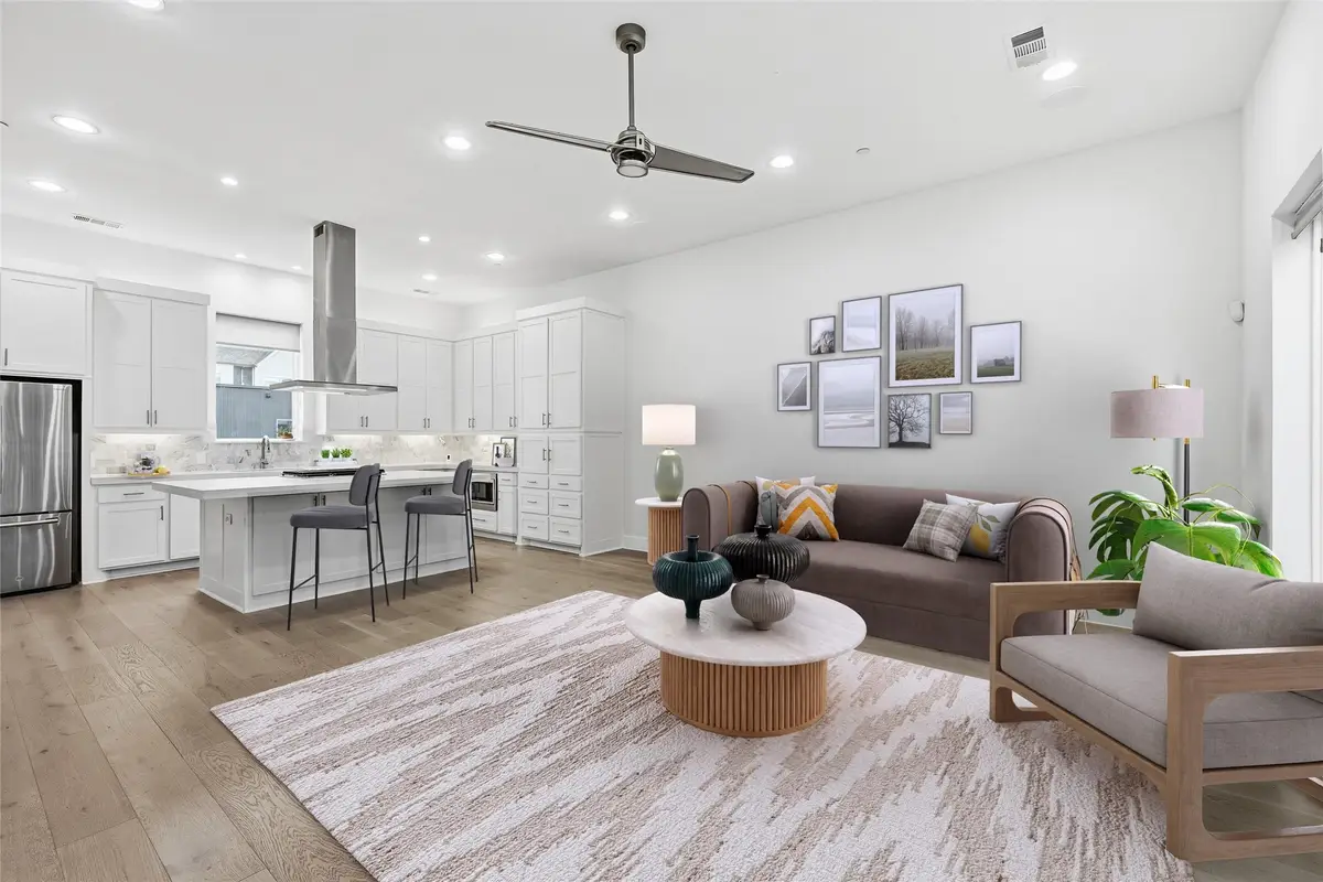 5711 Bryan Parkway #104, Dallas, TX 75206 - Image #1