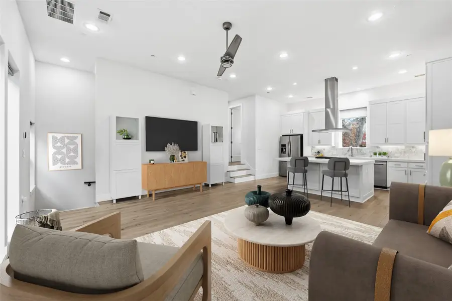 5711 Bryan Parkway #104, Dallas, TX 75206 - Image #2