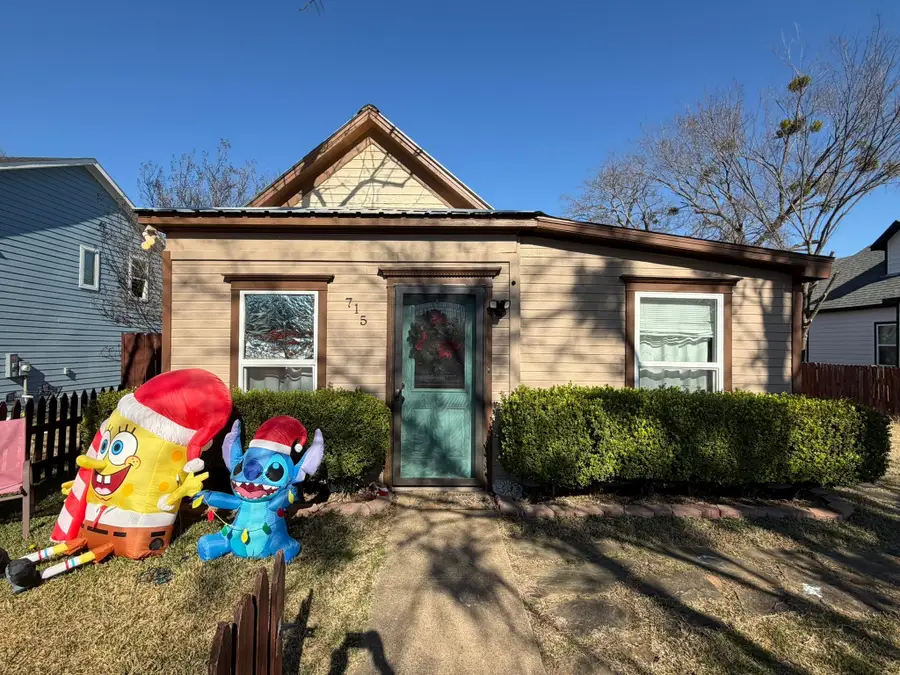 715 W Munson Street, Denison, TX 75020 - Image #2