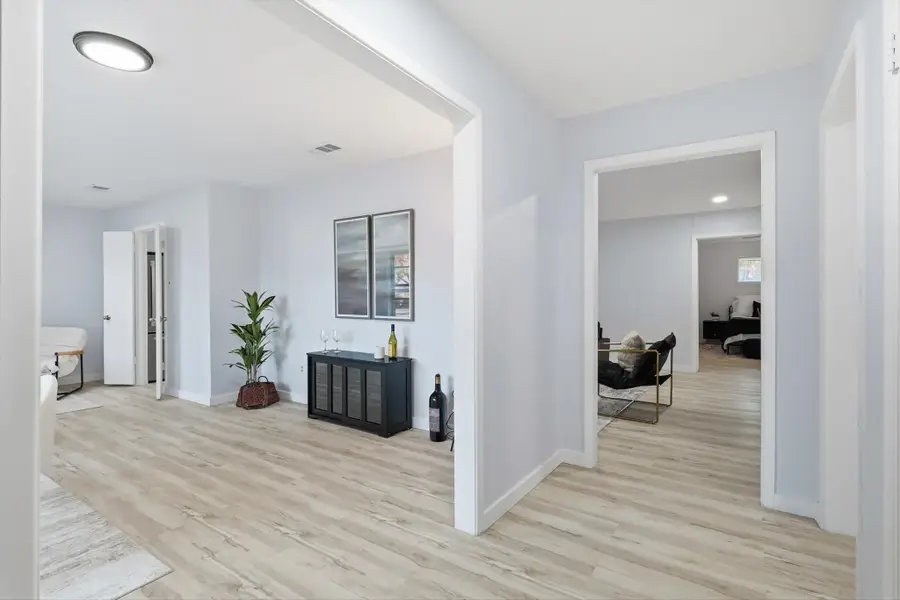 6409 Winn Street, Fort Worth, TX 76133 - Image #3