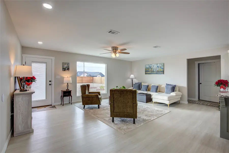 521 Private Road 24977, Brookston, TX 75421 - Image #3