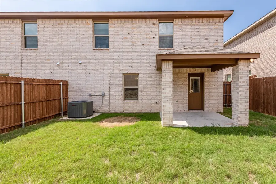 720 Rolling Terrace Circle, Granbury, TX 76049 - #3