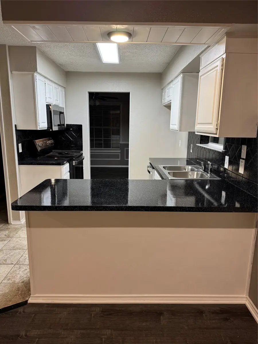 1114 Cherrytree Drive, Arlington, TX 76001 - #2