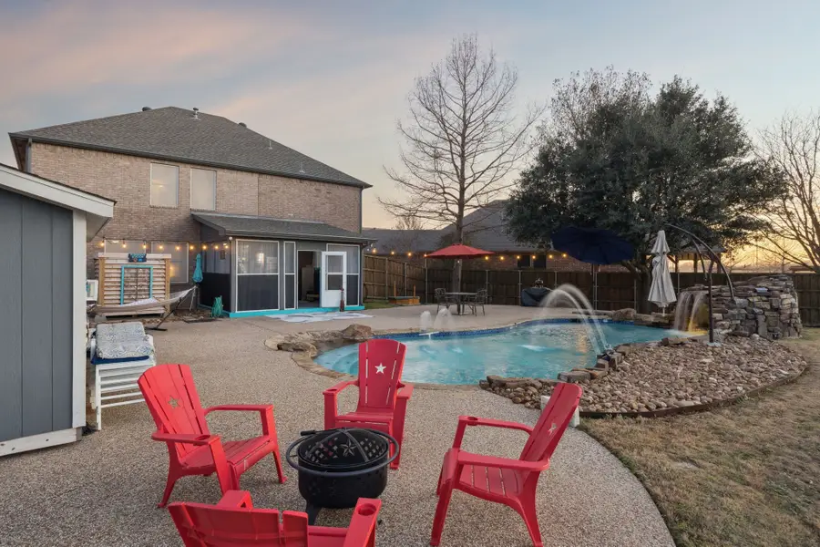 10601 Gleneagles Lane, Rowlett, TX 75089 - Image #2