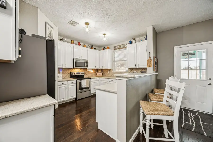 10601 Gleneagles Lane, Rowlett, TX 75089 - Image #3