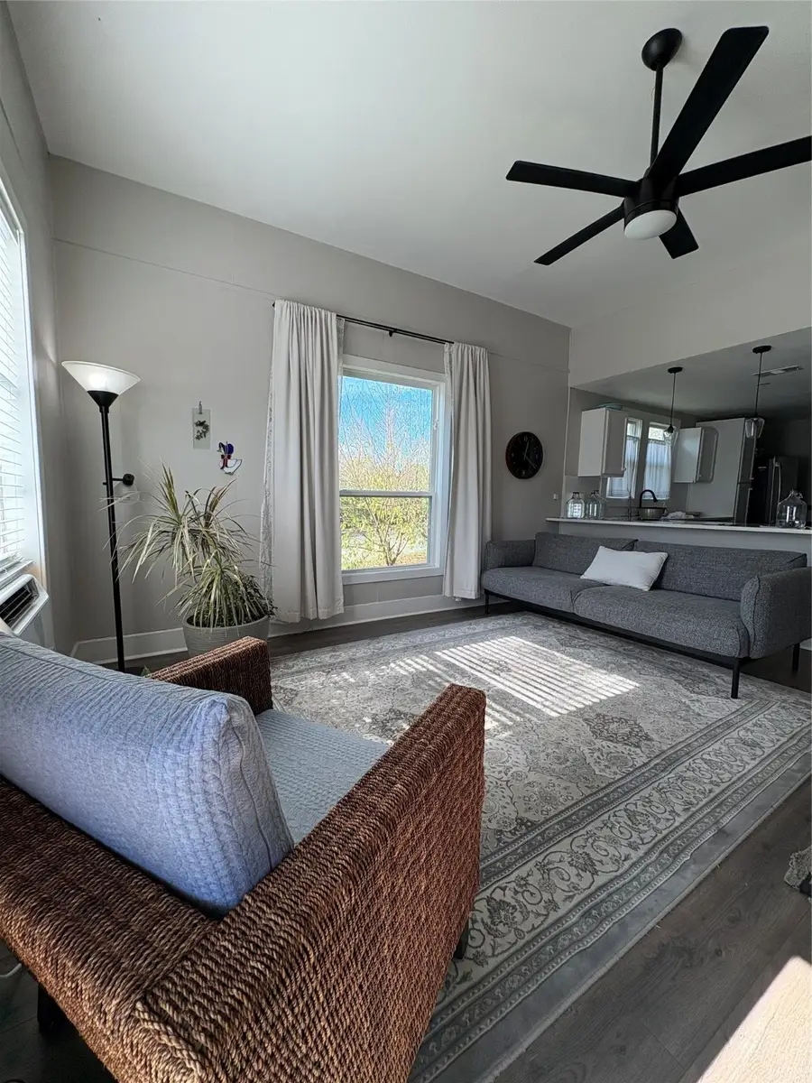 827 W Ellis Street, Sherman, TX 75092 - Image #2