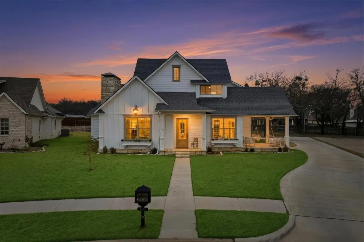 108 Dove Meadow Lane, Glen Rose, TX 76043 - Image #1