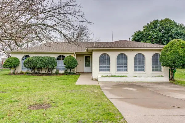 213 Rolling Hills Drive, Aledo, TX 76008