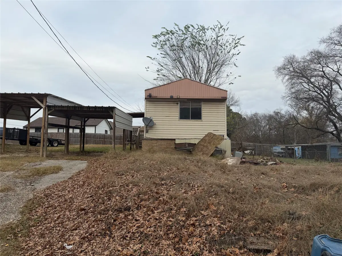 205 Barker Street, Athens, TX 75751 - Image #1