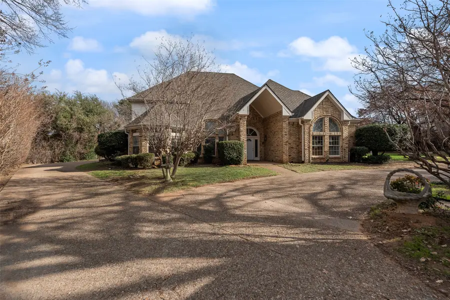 3302 Scarborough Lane Court, Colleyville, TX 76034 - Image #2