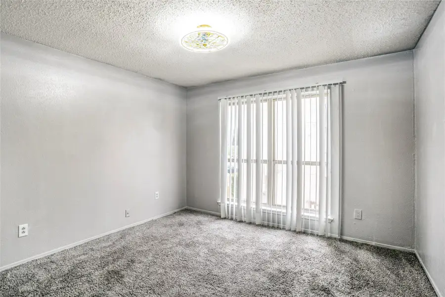 8110 Skillman Street #2031, Dallas, TX 75231 - Image #2