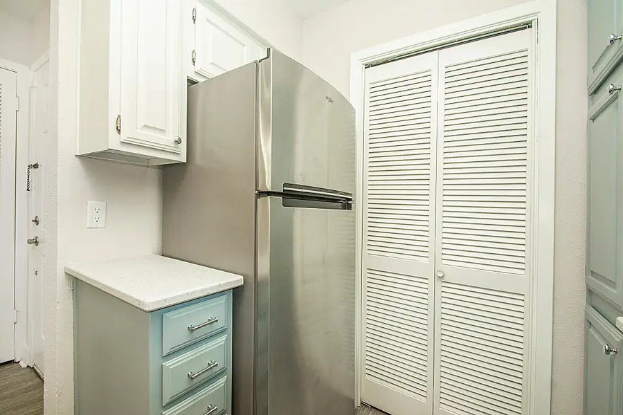 1104 Riverchase Lane #204, Arlington, TX 76011 - Image #3