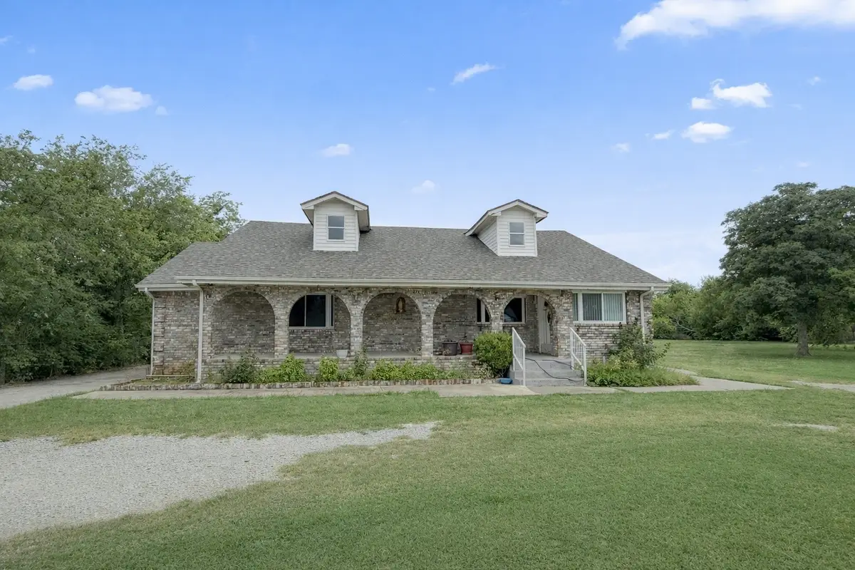1038 City View Drive, Wichita Falls, TX 76306 - Image #1