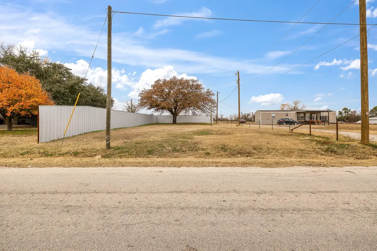 232 N Cato Street, De Leon, TX 76444 - Image #1