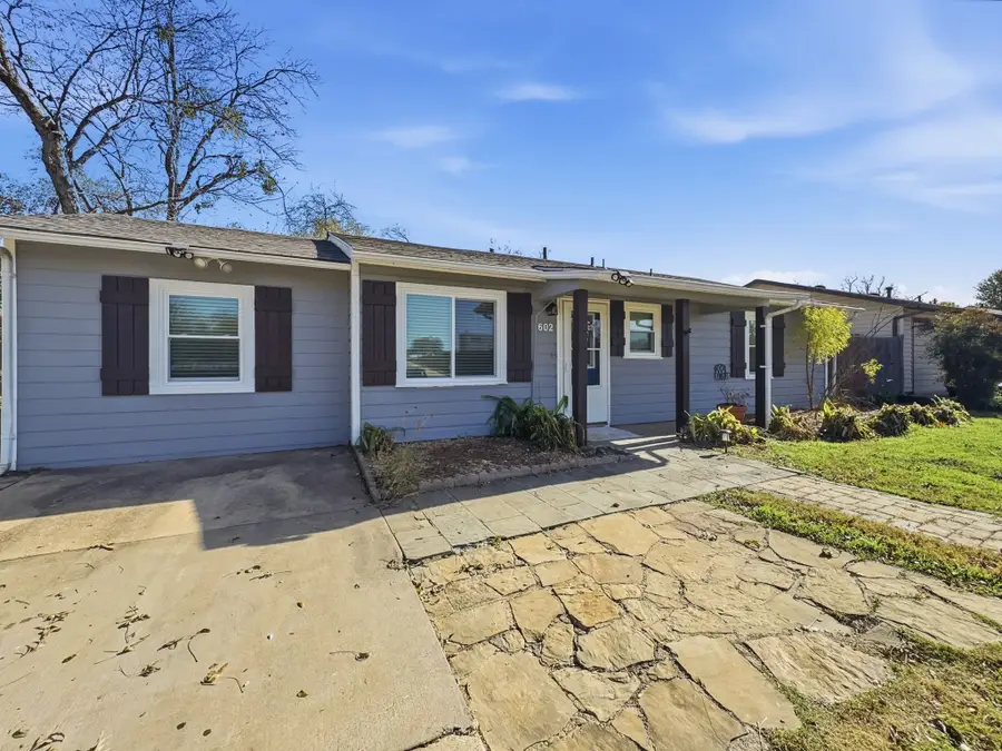 602 N Ector Drive, Euless, TX 76039 - Image #3