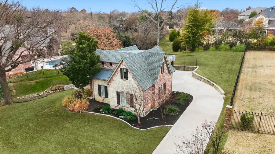 3011 High Point Drive, Flower Mound, TX 75022 - Image #2