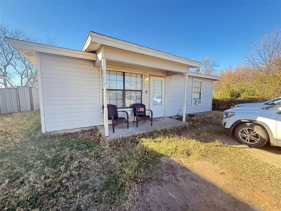 108 Elm Street, Clyde, TX 79510 - Image #2