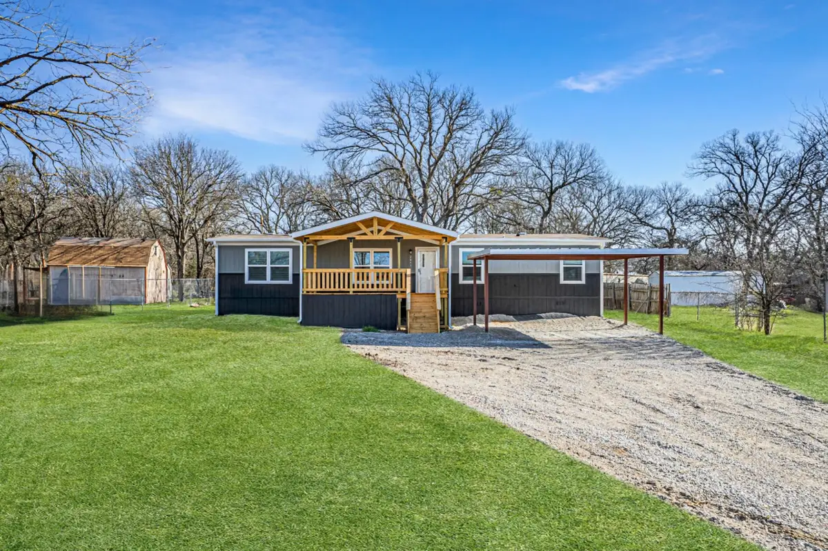 2013 Spring Court, Azle, TX 76020 - Image #1