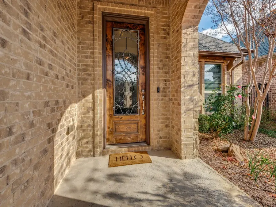 281 Tulip Way, Keller, TX 76248 - Image #2