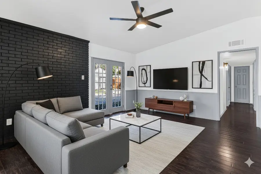 718 Silverstone Drive, Richardson, TX 75080 - Image #3