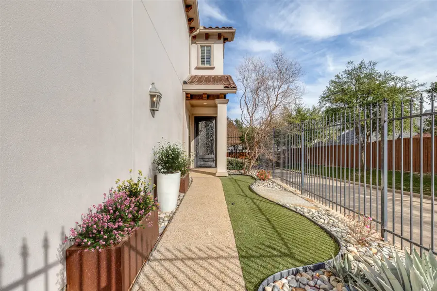 14739 Stanford Court, Addison, TX 75254 - Image #3