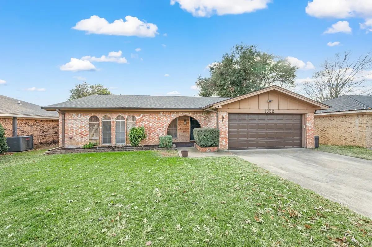 1632 Winchester Way, Bedford, TX 76022 - Image #1