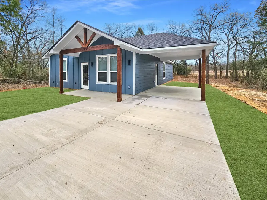 187 Harris Boulevard, Malakoff, TX 75148 - Image #3