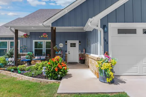 393 E Pennsylvania Avenue, Van, TX 75790